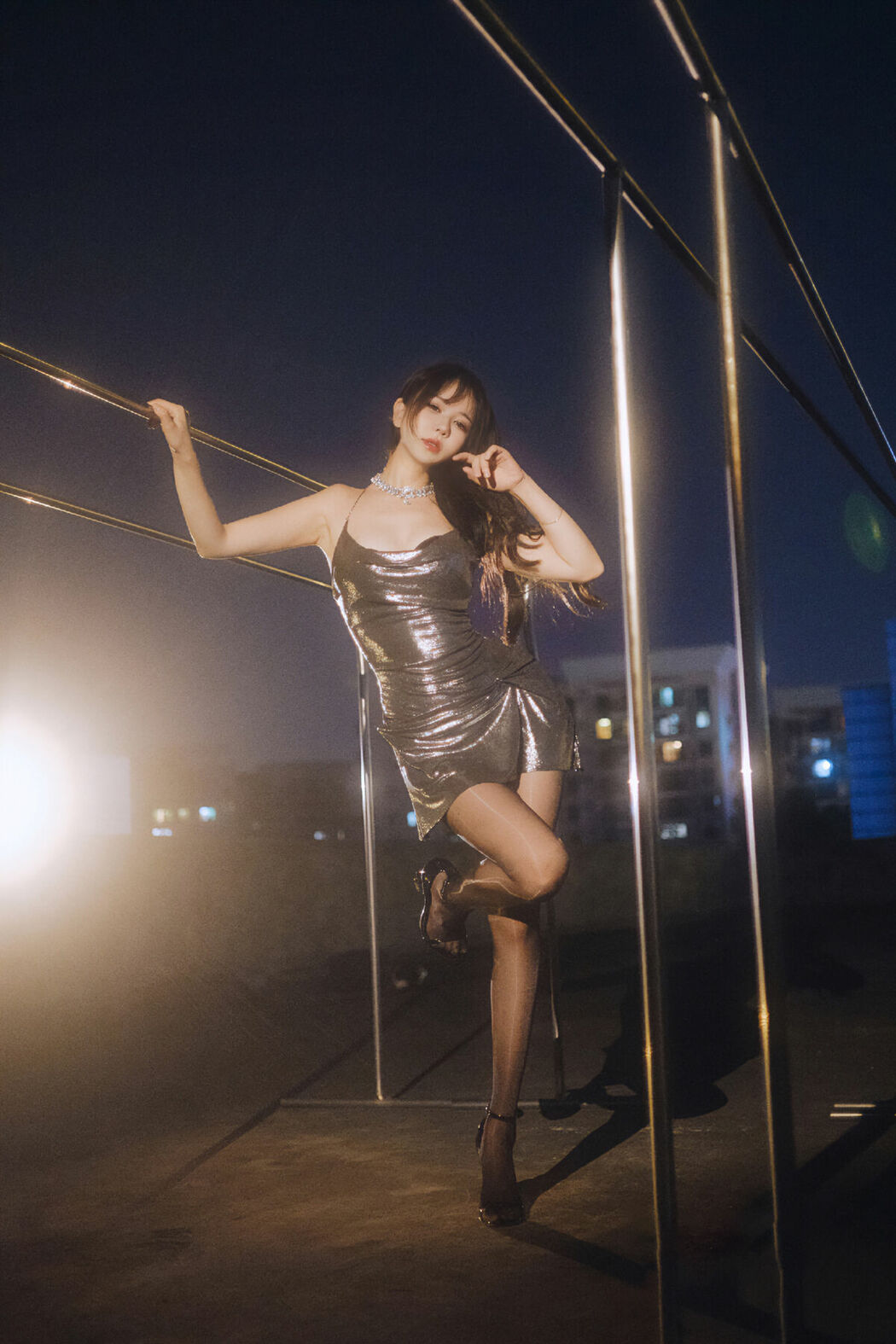 Coser@Tina很妖孽呀 – 夜色连衣裙 (38P)