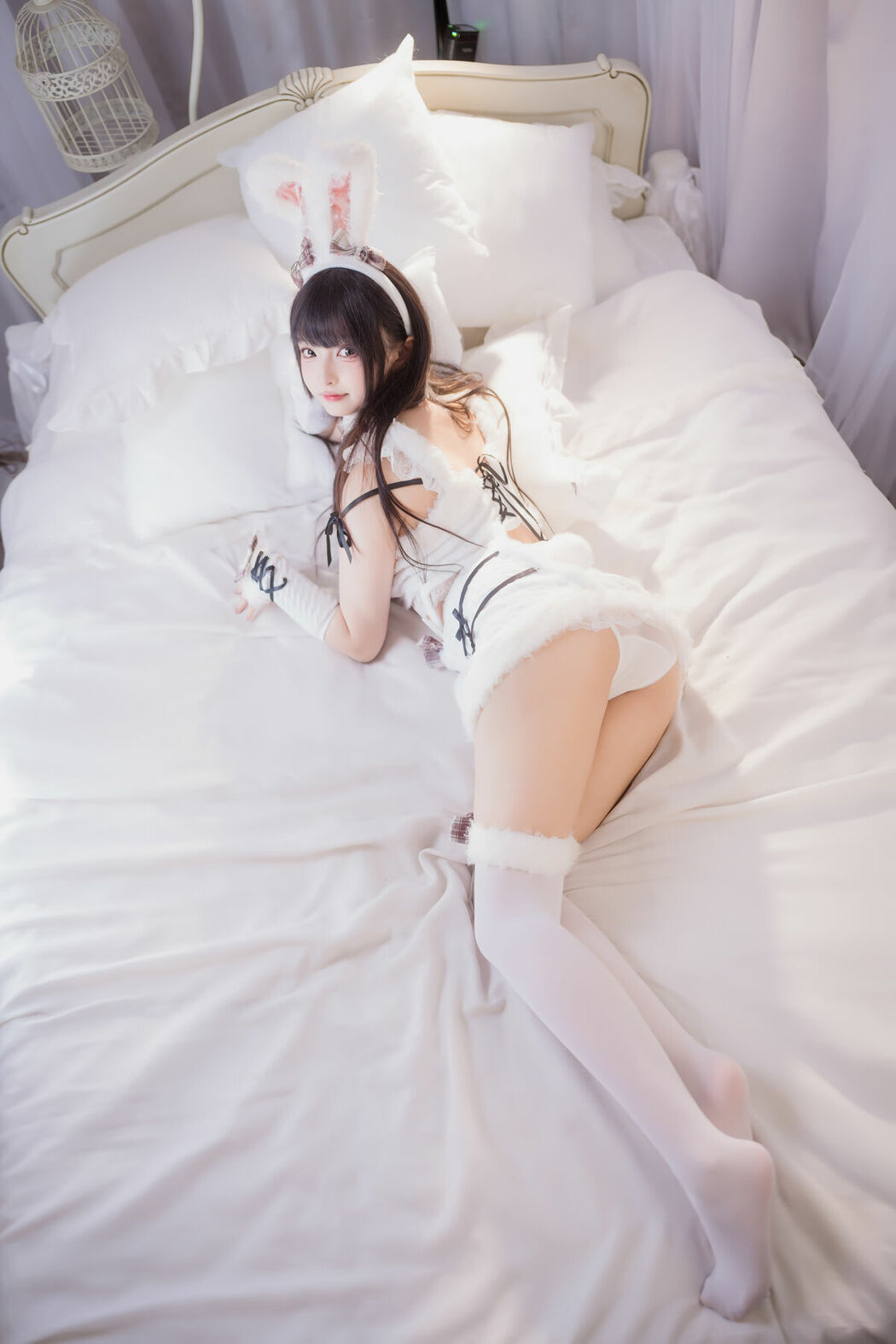 Coser@神楽坂真冬 – 毛绒白兔 (76P)