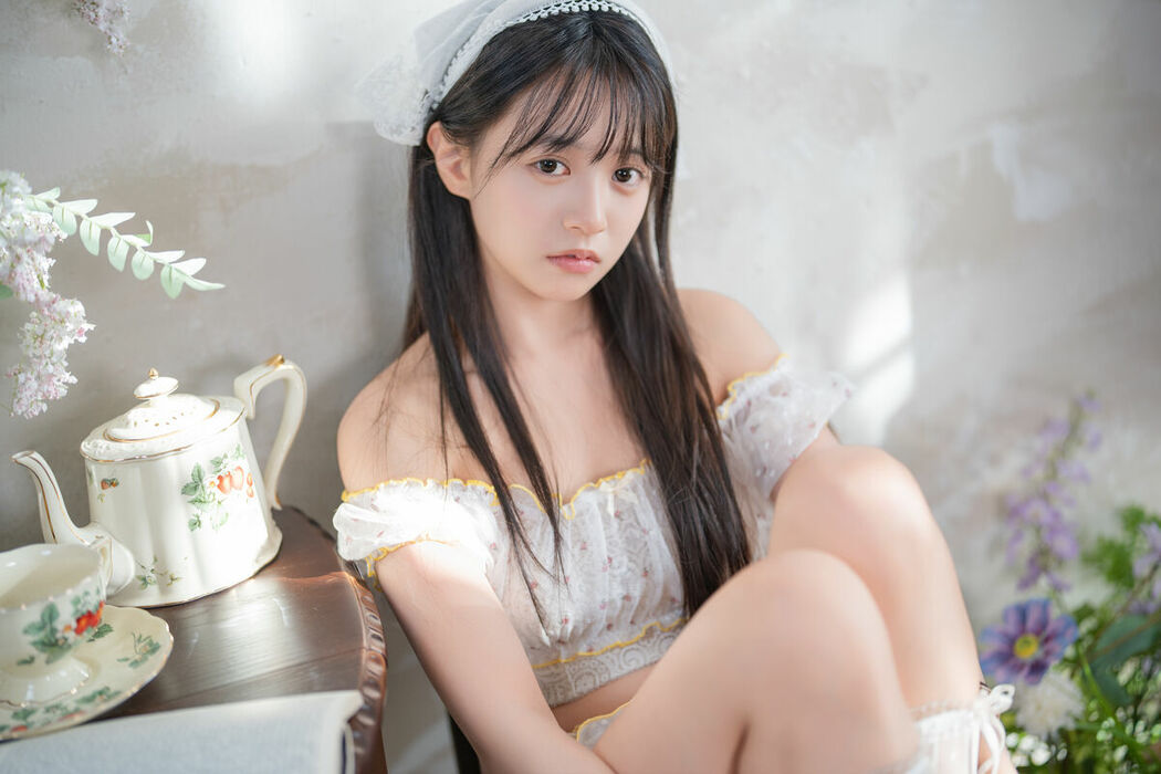 YiTuYu艺图语 Vol.10547 Xiao Yi (47P)