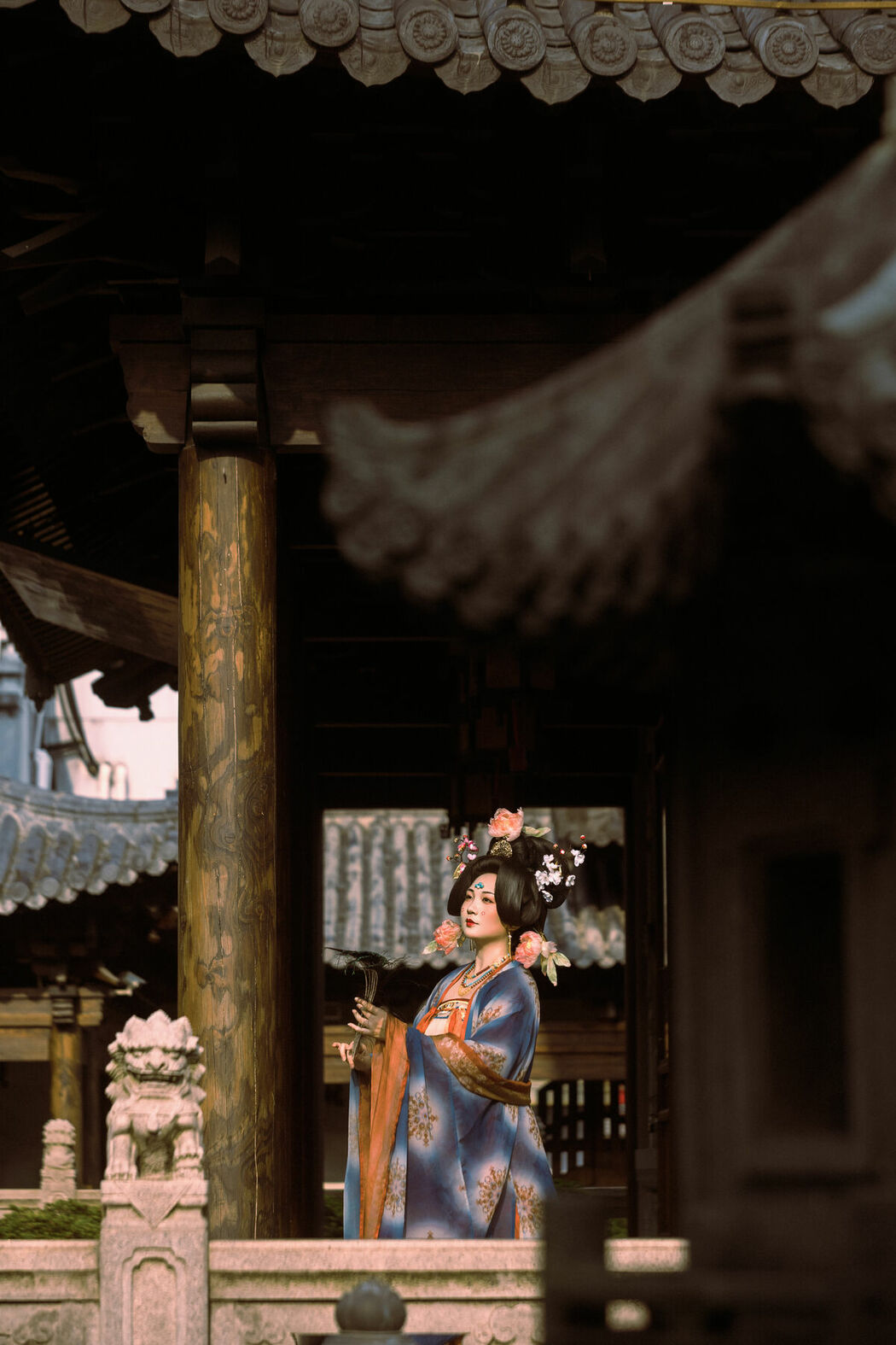 YiTuYu艺图语 Vol.10545 Yue Ye Wei Yang (48P)