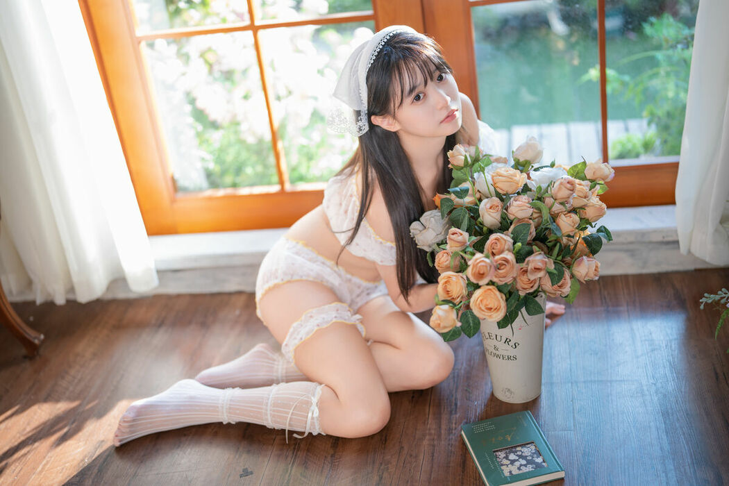 YiTuYu艺图语 Vol.10547 Xiao Yi (47P)
