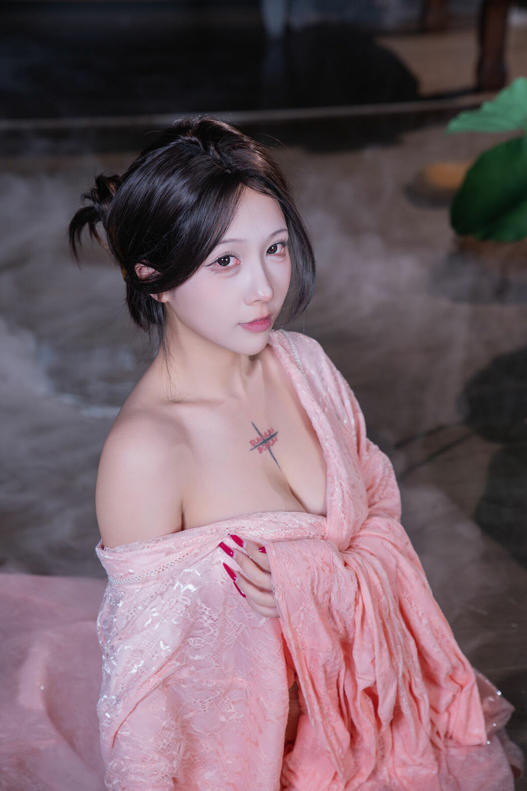 YiTuYu艺图语 Vol.10550 KK Hao E (54P)