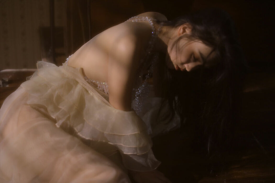 YiTuYu艺图语 Vol.10548 Guo Rong Di Hai Jiao (11P)