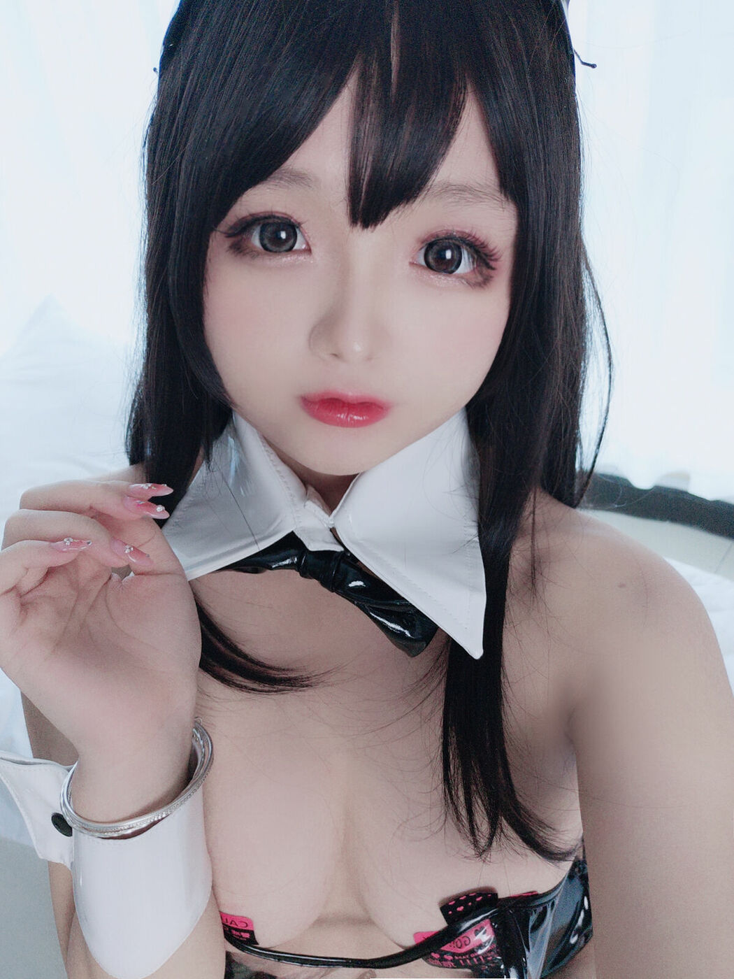 Coser@日奈娇 – 透明兔女郎自拍 (41P)