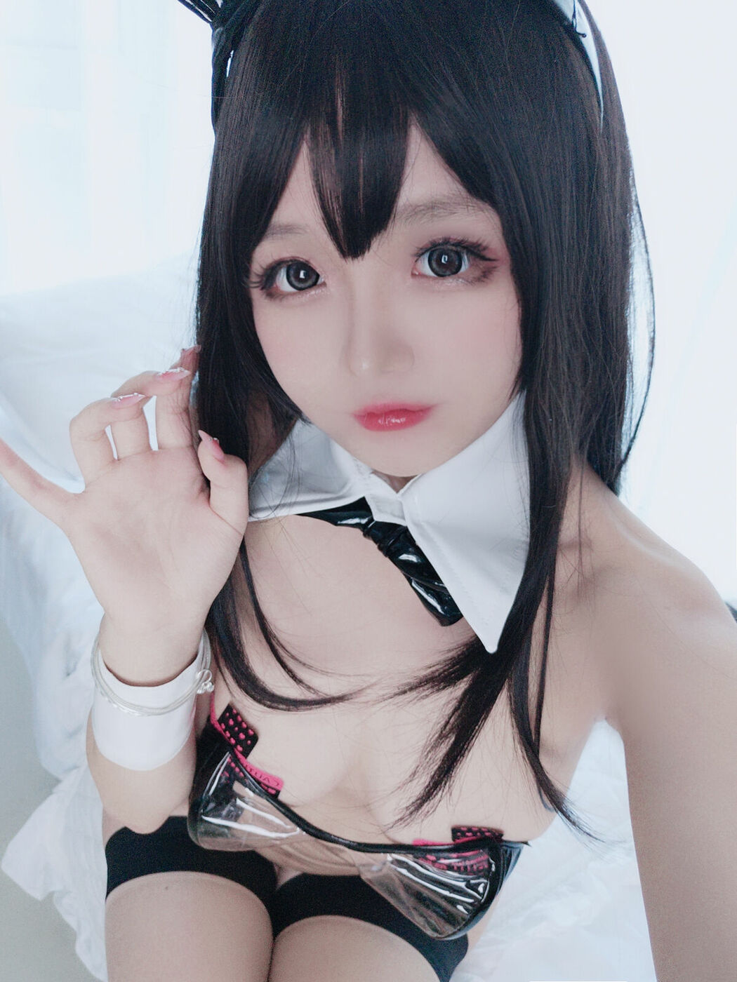 Coser@日奈娇 – 透明兔女郎自拍 (41P)