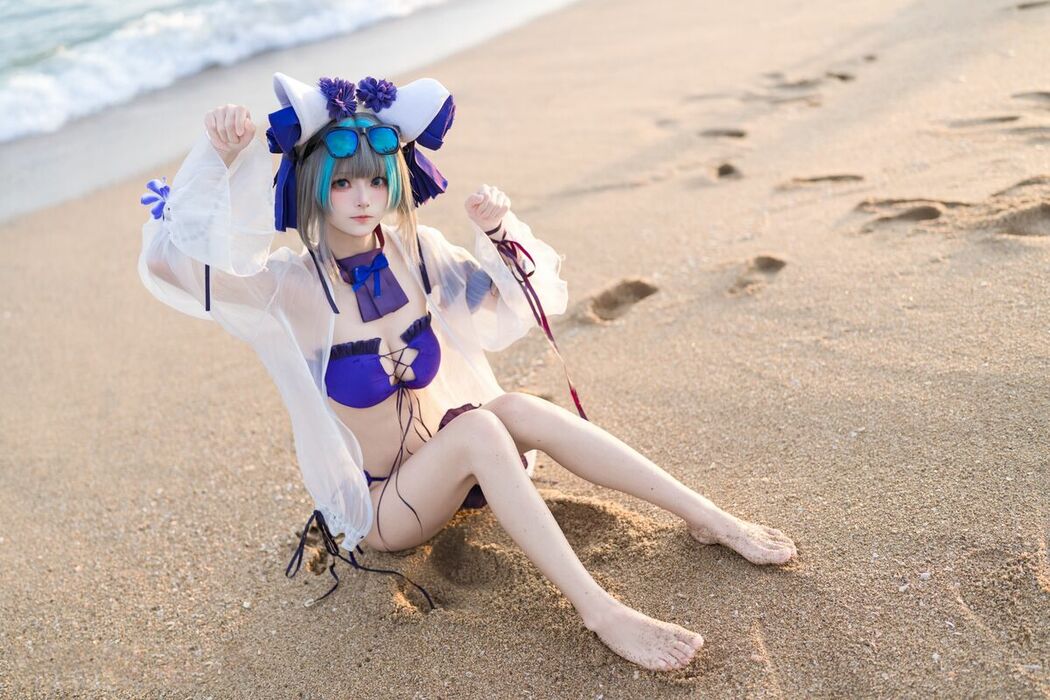 Coser@九柒喵 – 碧蓝航线 柴郡泳装 (27P)