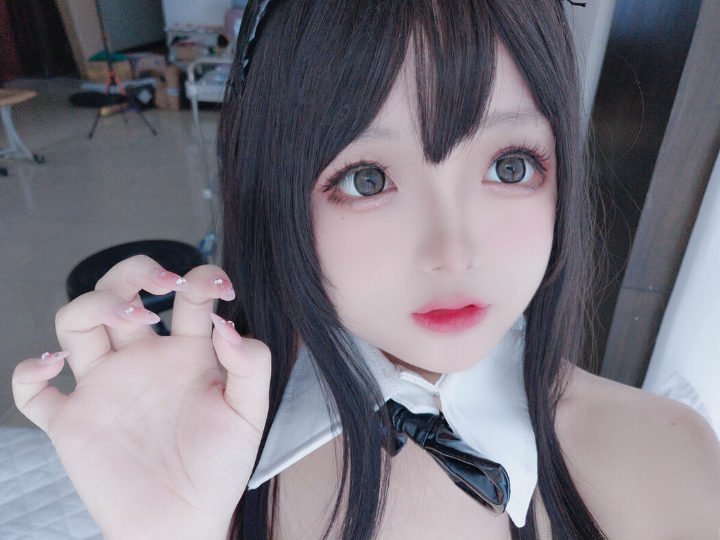 Coser@日奈娇 – 透明兔女郎自拍 (41P)