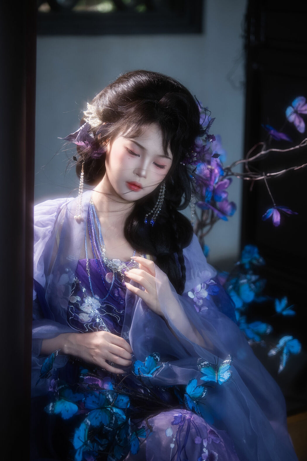 YiTuYu艺图语 Vol.10558 Wan Zi Bu Chi La (19P)