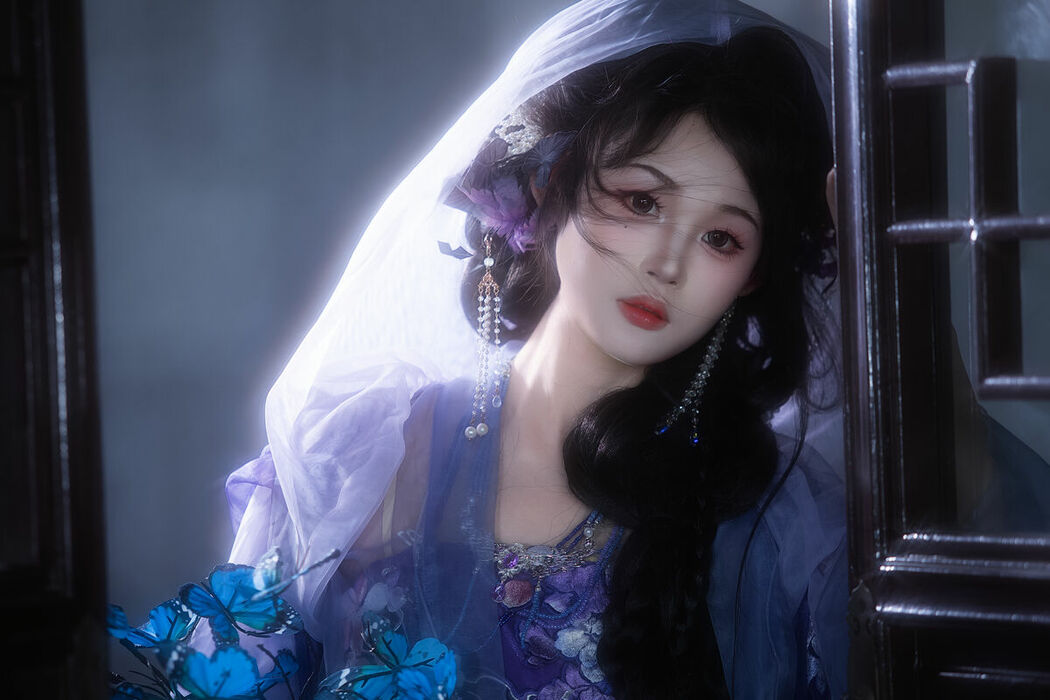 YiTuYu艺图语 Vol.10558 Wan Zi Bu Chi La (19P)
