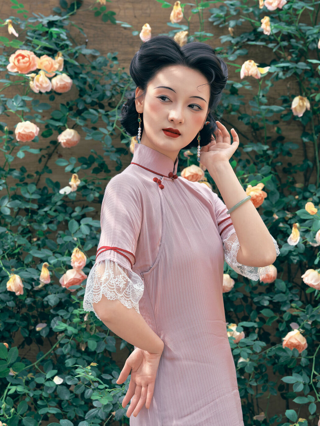 YiTuYu艺图语 Vol.10559 Yao Guai Na Li Tao (22P)