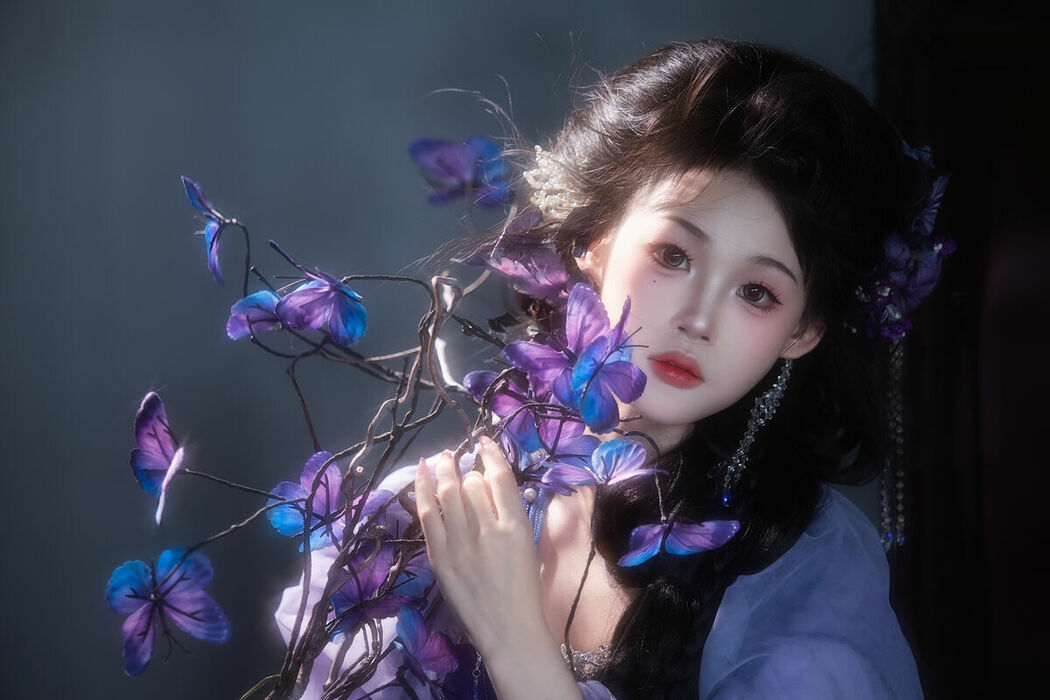 YiTuYu艺图语 Vol.10558 Wan Zi Bu Chi La (19P)