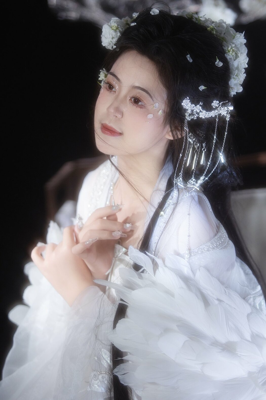 YiTuYu艺图语 Vol.10561 Yi Ming (16P) Cover Photo