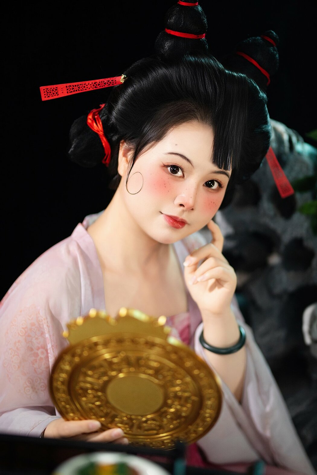 YiTuYu艺图语 Vol.10566 Yi Ming (13P) Cover Photo