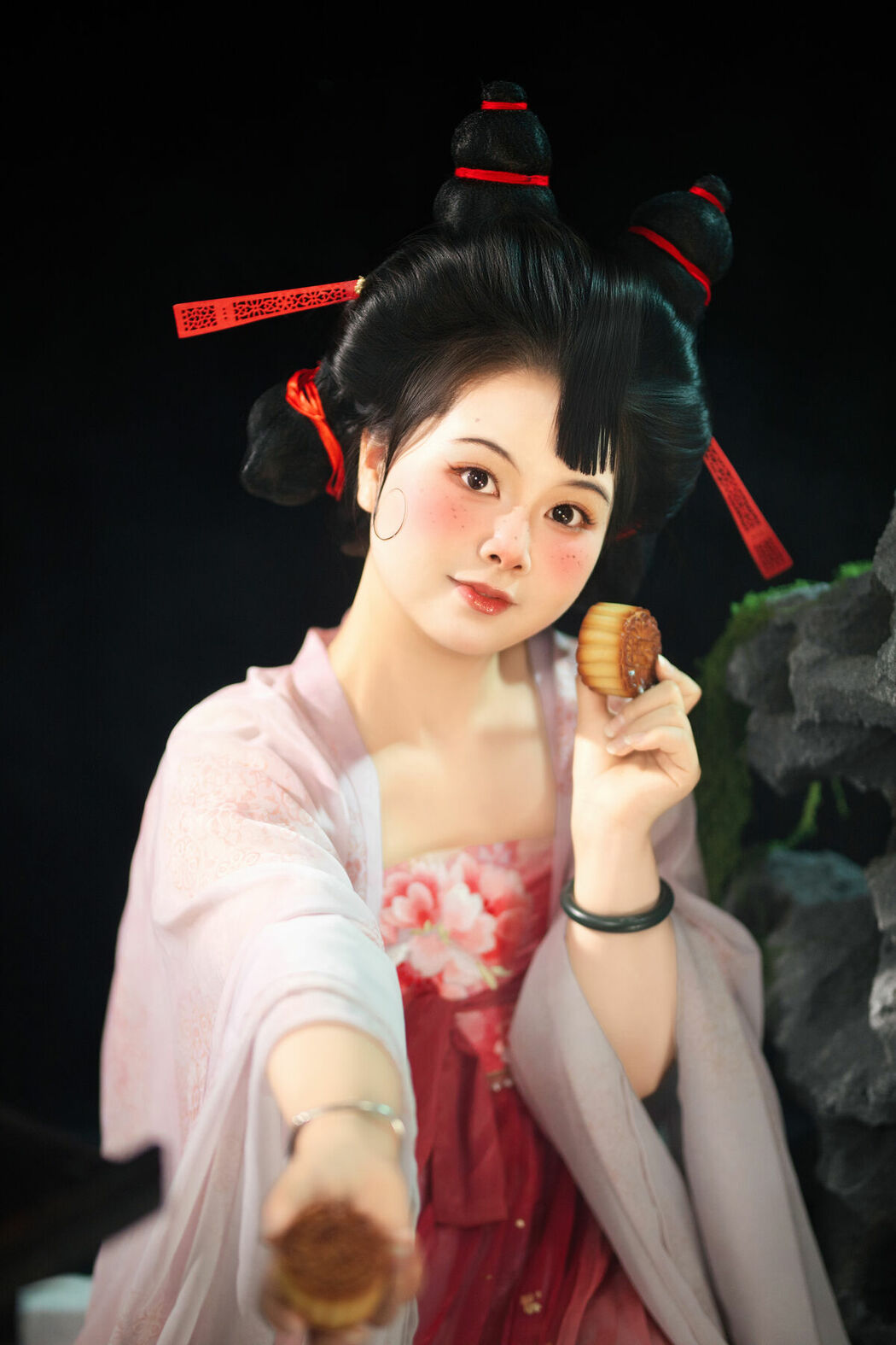 YiTuYu艺图语 Vol.10566 Yi Ming (13P)