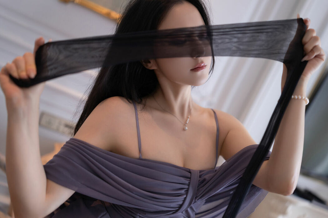 内购无水印 Yu Zi Jiang Fish 鱼子酱Fish – 秀人网模特 紫丝 Part01 (61P)