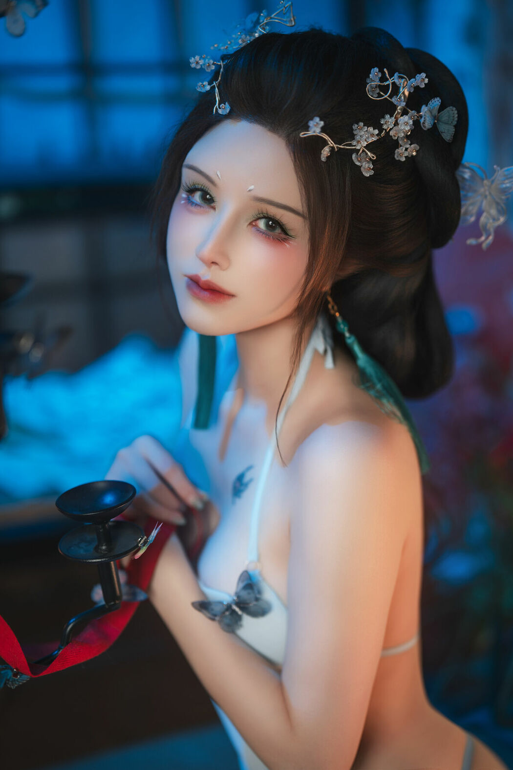 Coser@鹿八岁 – 碎蝶梦 Part01 (64P – 1V)