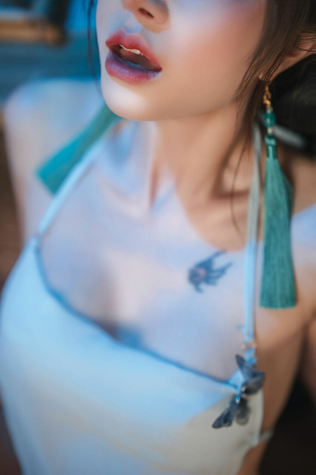 Coser@鹿八岁 – 碎蝶梦 Part01 (64P – 1V)