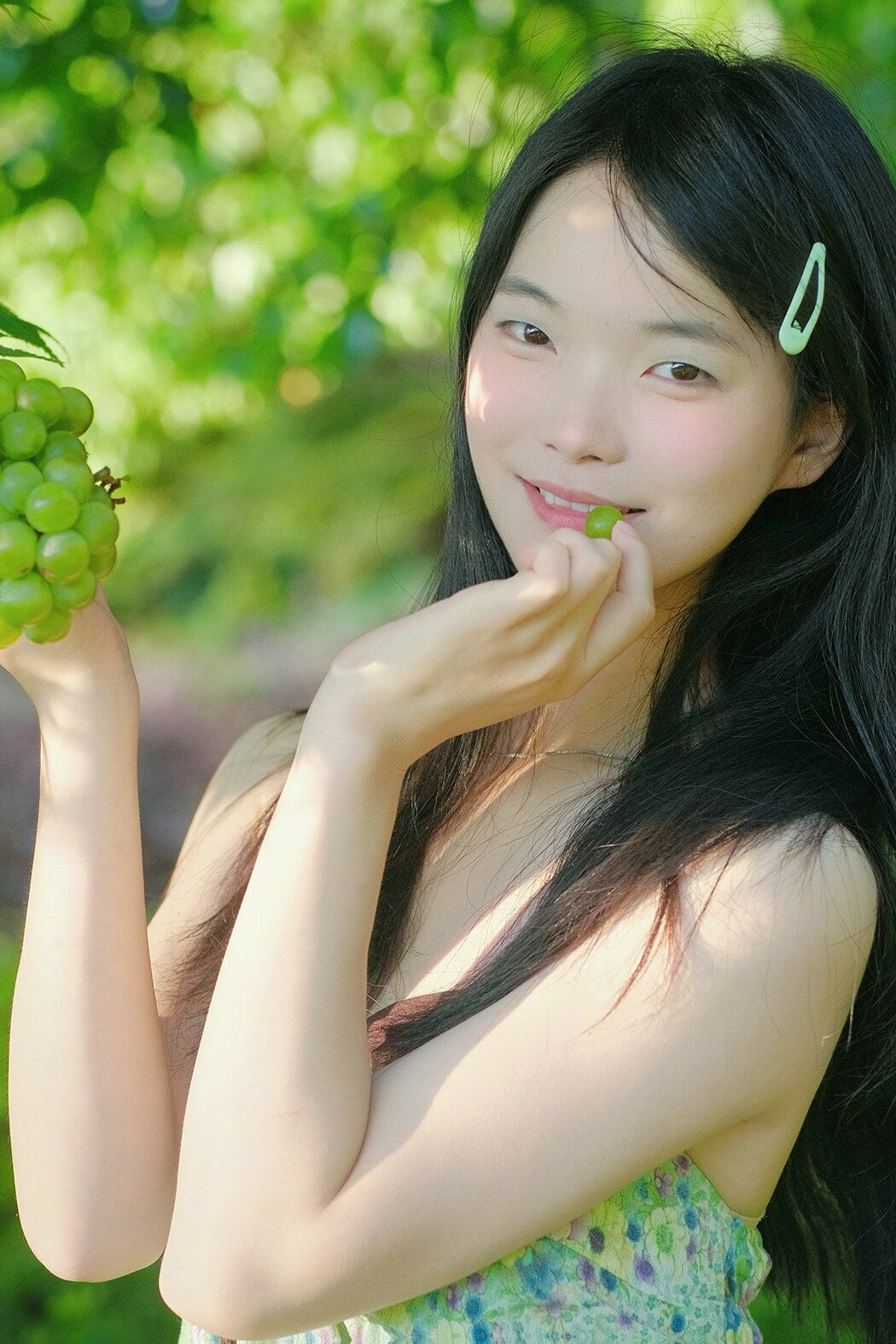 YiTuYu艺图语 Vol.10570 Xing Yun Tang Yuan (17P) Cover Photo