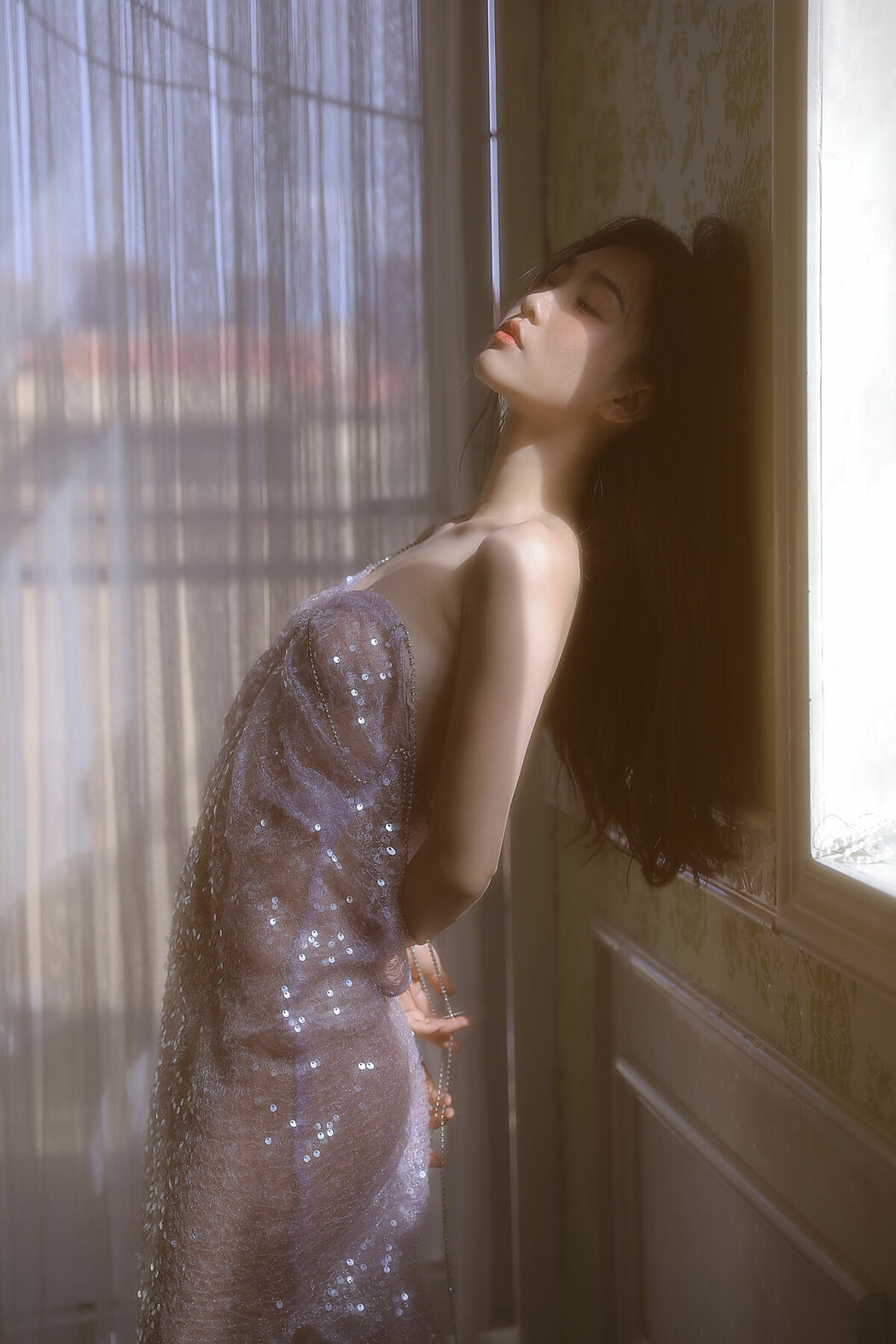 YiTuYu艺图语 Vol.10567 Guo Rong Di Hai Jiao (11P)