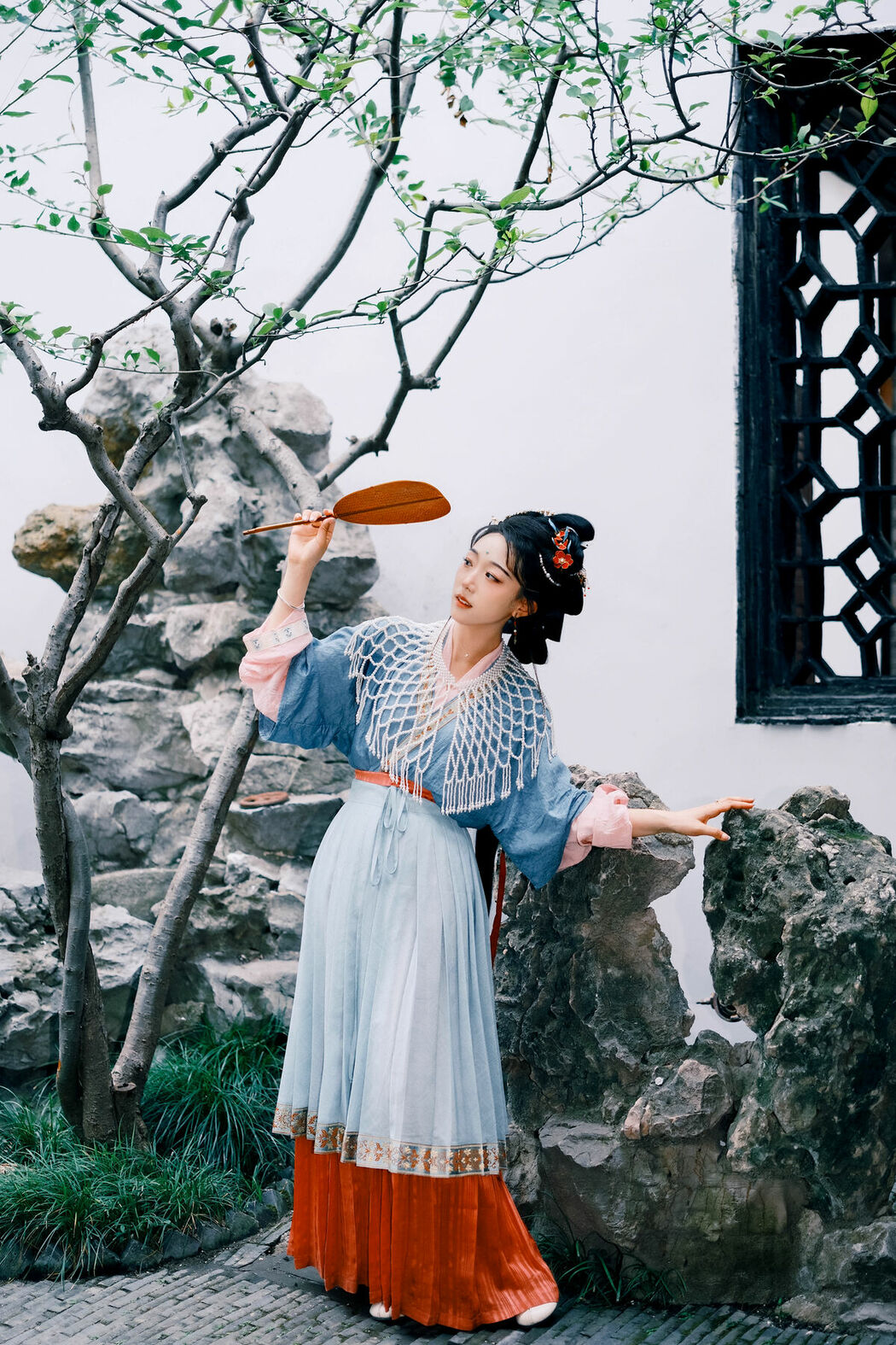 YiTuYu艺图语 Vol.10568 Yi Ming (12P)