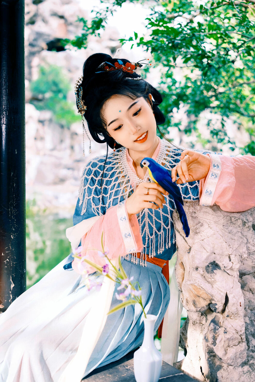YiTuYu艺图语 Vol.10568 Yi Ming (12P)