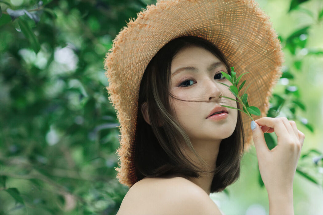 YiTuYu艺图语 Vol.10572 Jing Zhu (26P)