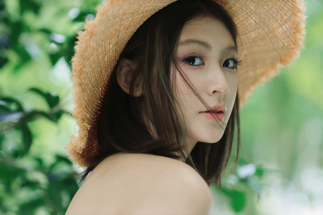 YiTuYu艺图语 Vol.10572 Jing Zhu (26P)
