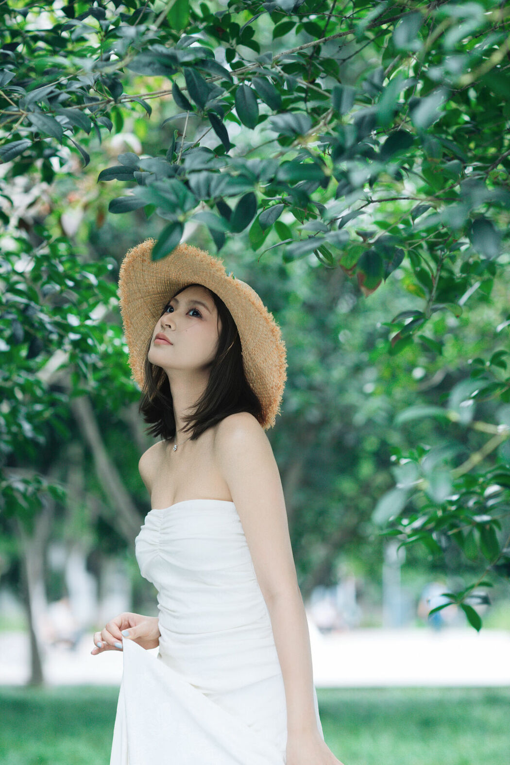 YiTuYu艺图语 Vol.10572 Jing Zhu (26P)