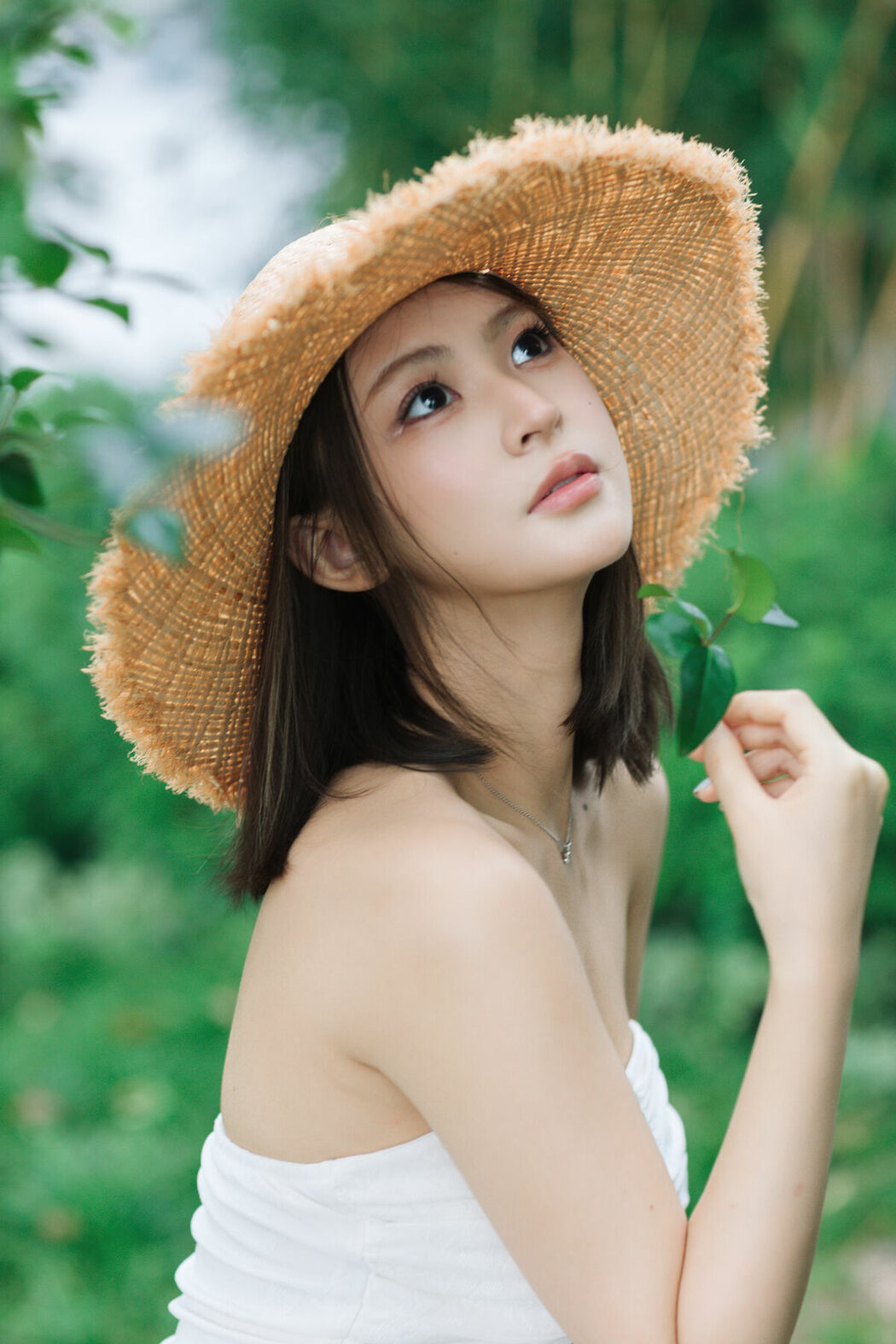 YiTuYu艺图语 Vol.10572 Jing Zhu (26P)