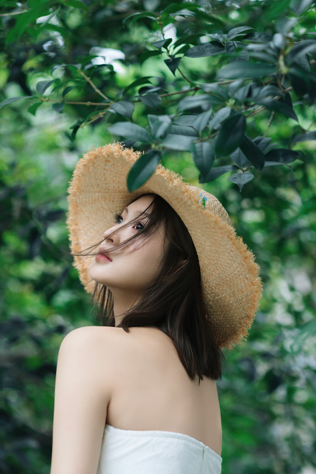 YiTuYu艺图语 Vol.10572 Jing Zhu (26P)