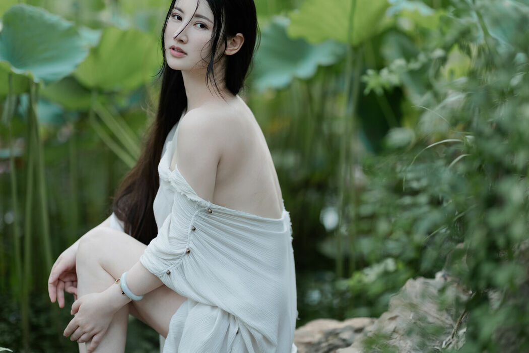 YiTuYu艺图语 Vol.10576 Shi Shi Kiki (11P)