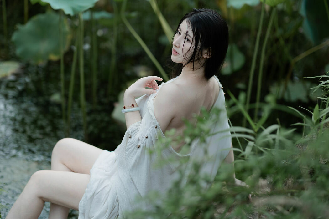 YiTuYu艺图语 Vol.10576 Shi Shi Kiki (11P)