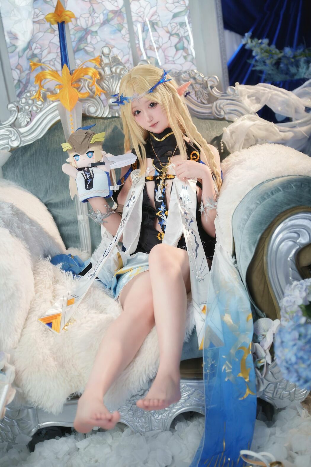 Coser@Seele麦麦 – 鸣潮 菲比And卡提希娅-蓝色花海物语 Part01 (49P)