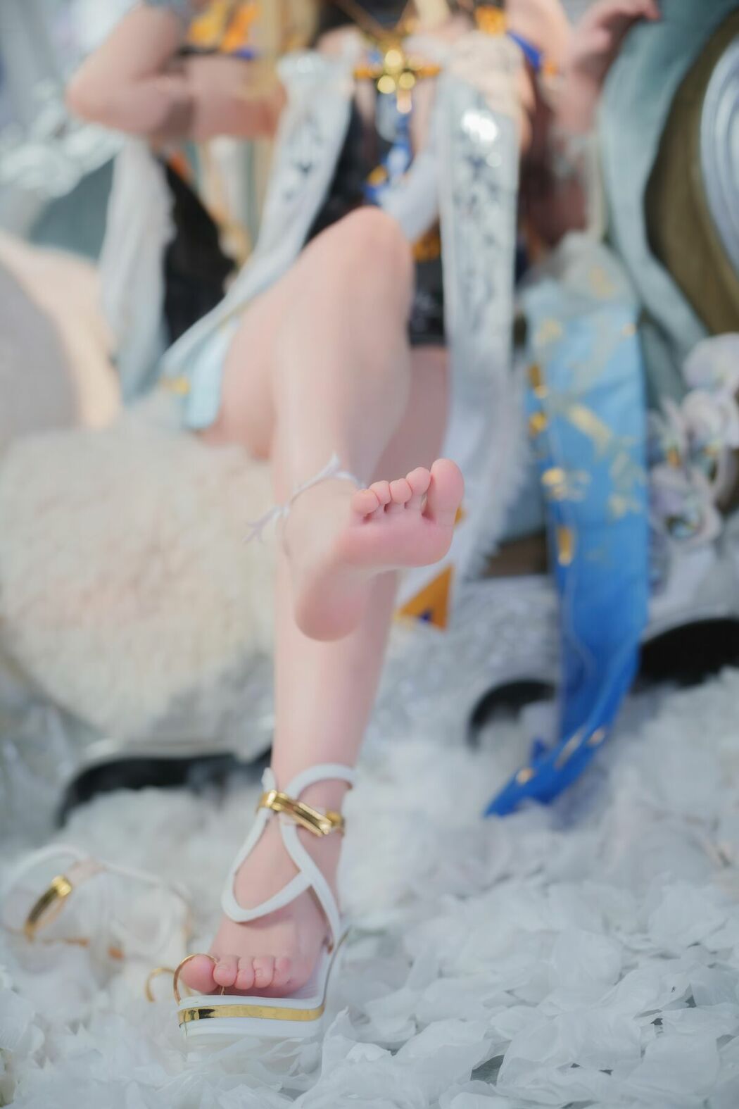 Coser@Seele麦麦 – 鸣潮 菲比And卡提希娅-蓝色花海物语 Part01 (49P)