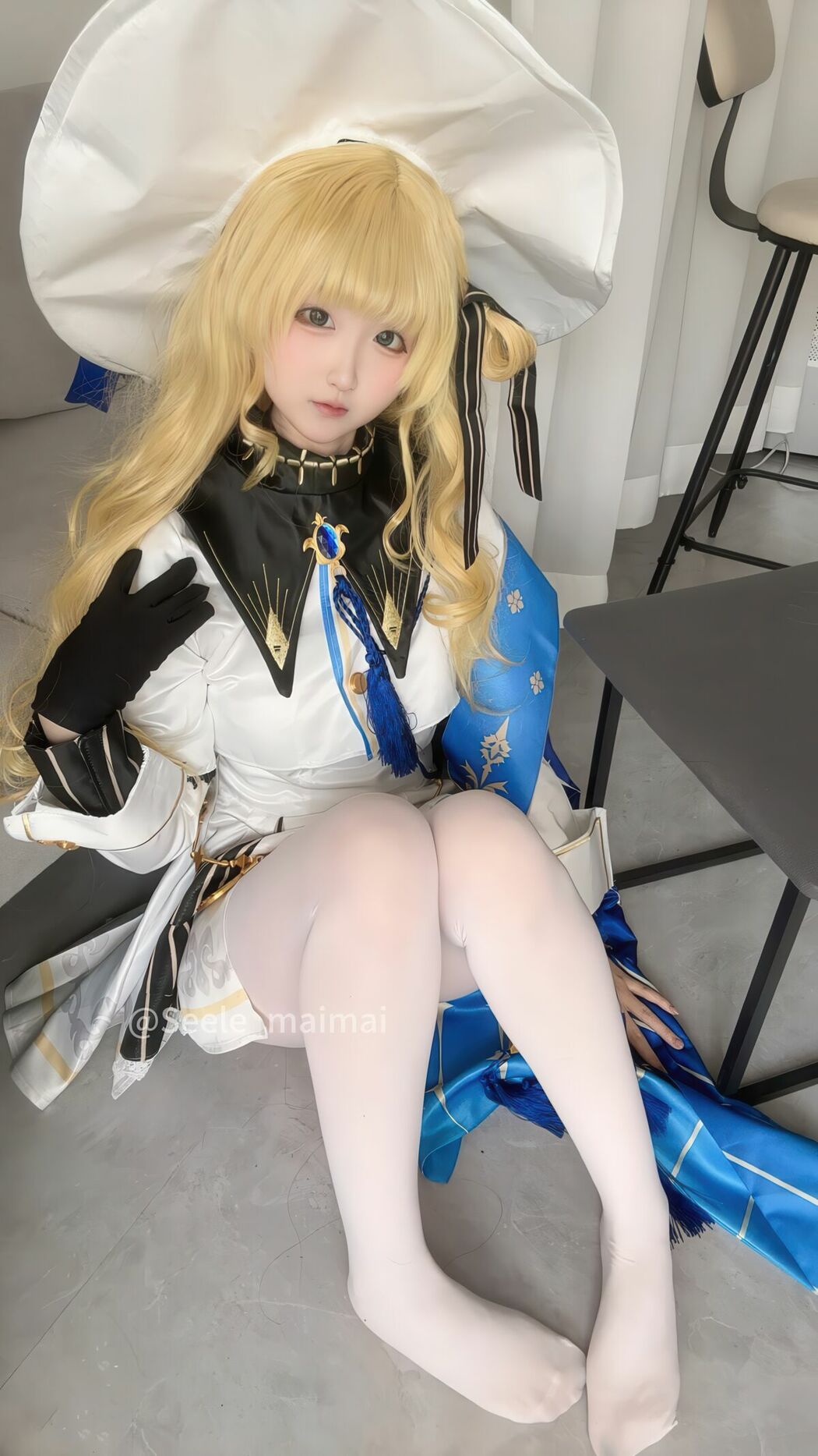 Coser@Seele麦麦 – 鸣潮 菲比And卡提希娅-蓝色花海物语 Part02 (49P)