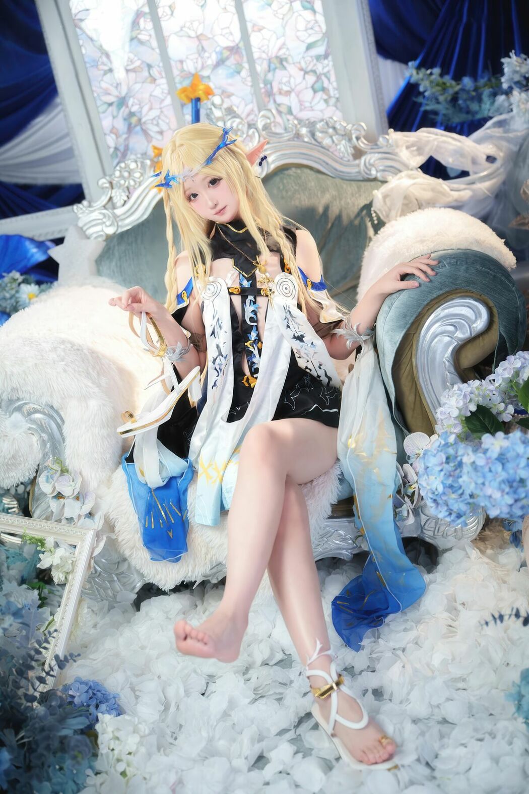 Coser@Seele麦麦 – 鸣潮 菲比And卡提希娅-蓝色花海物语 Part01 (49P)