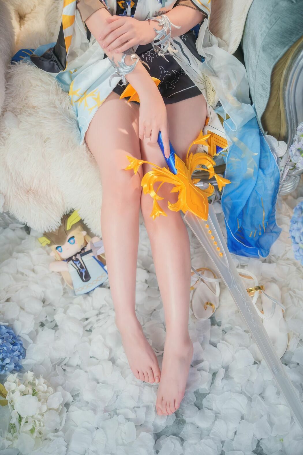 Coser@Seele麦麦 – 鸣潮 菲比And卡提希娅-蓝色花海物语 Part01 (49P)