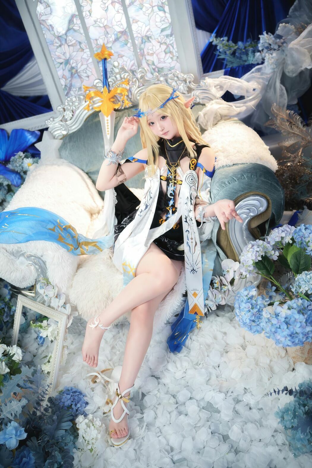 Coser@Seele麦麦 – 鸣潮 菲比And卡提希娅-蓝色花海物语 Part01 (49P)