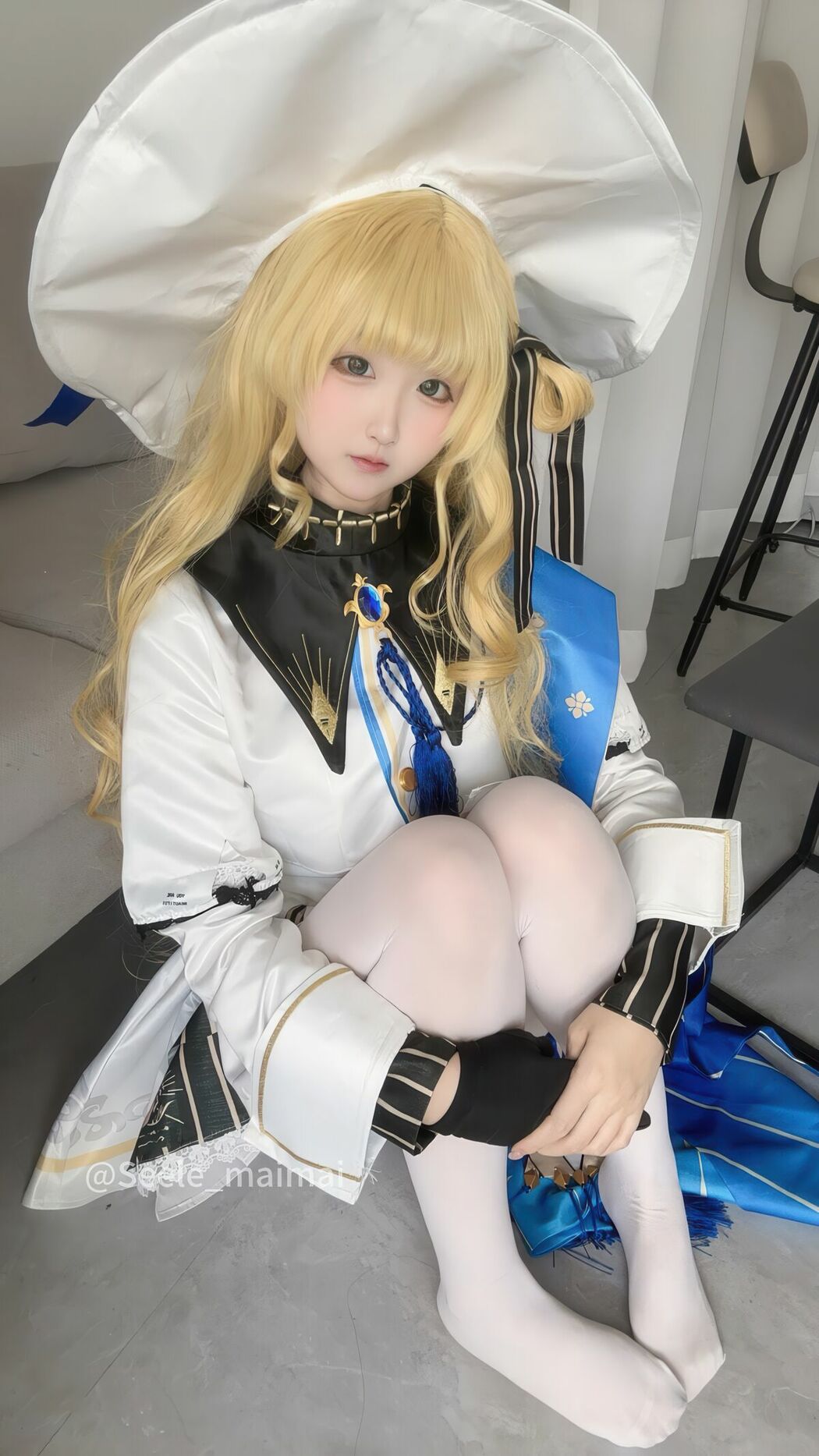 Coser@Seele麦麦 – 鸣潮 菲比And卡提希娅-蓝色花海物语 Part02 (49P)