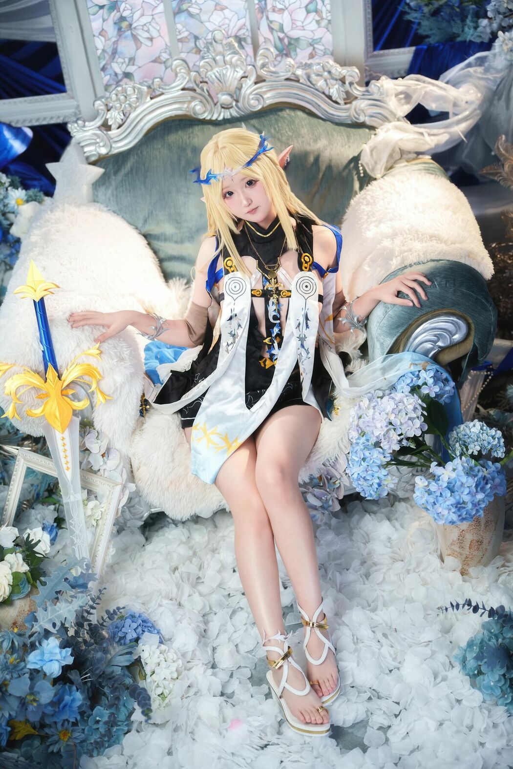 Coser@Seele麦麦 – 鸣潮 菲比And卡提希娅-蓝色花海物语 Part01 (49P)
