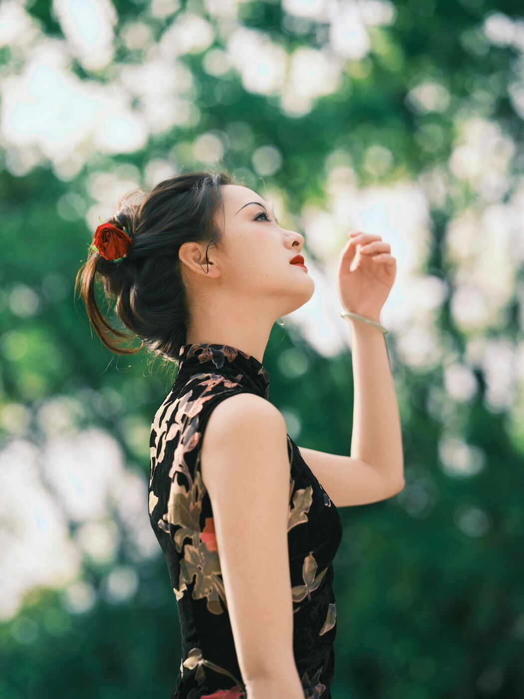 YiTuYu艺图语 Vol.10587 Yao Guai Na Li Tao (19P)