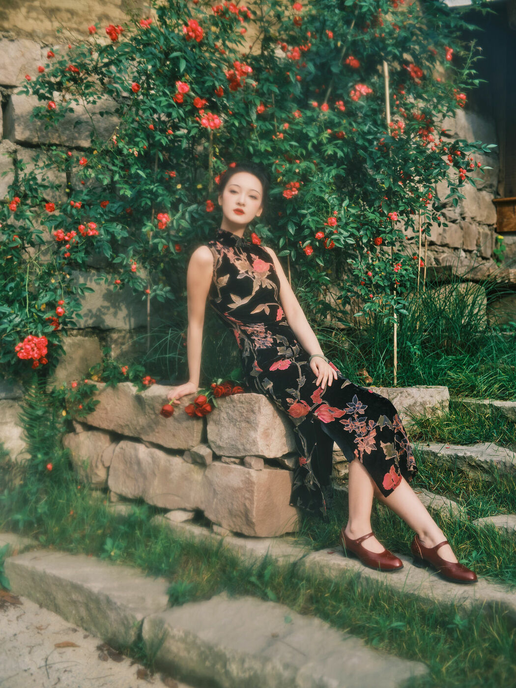 YiTuYu艺图语 Vol.10587 Yao Guai Na Li Tao (19P)
