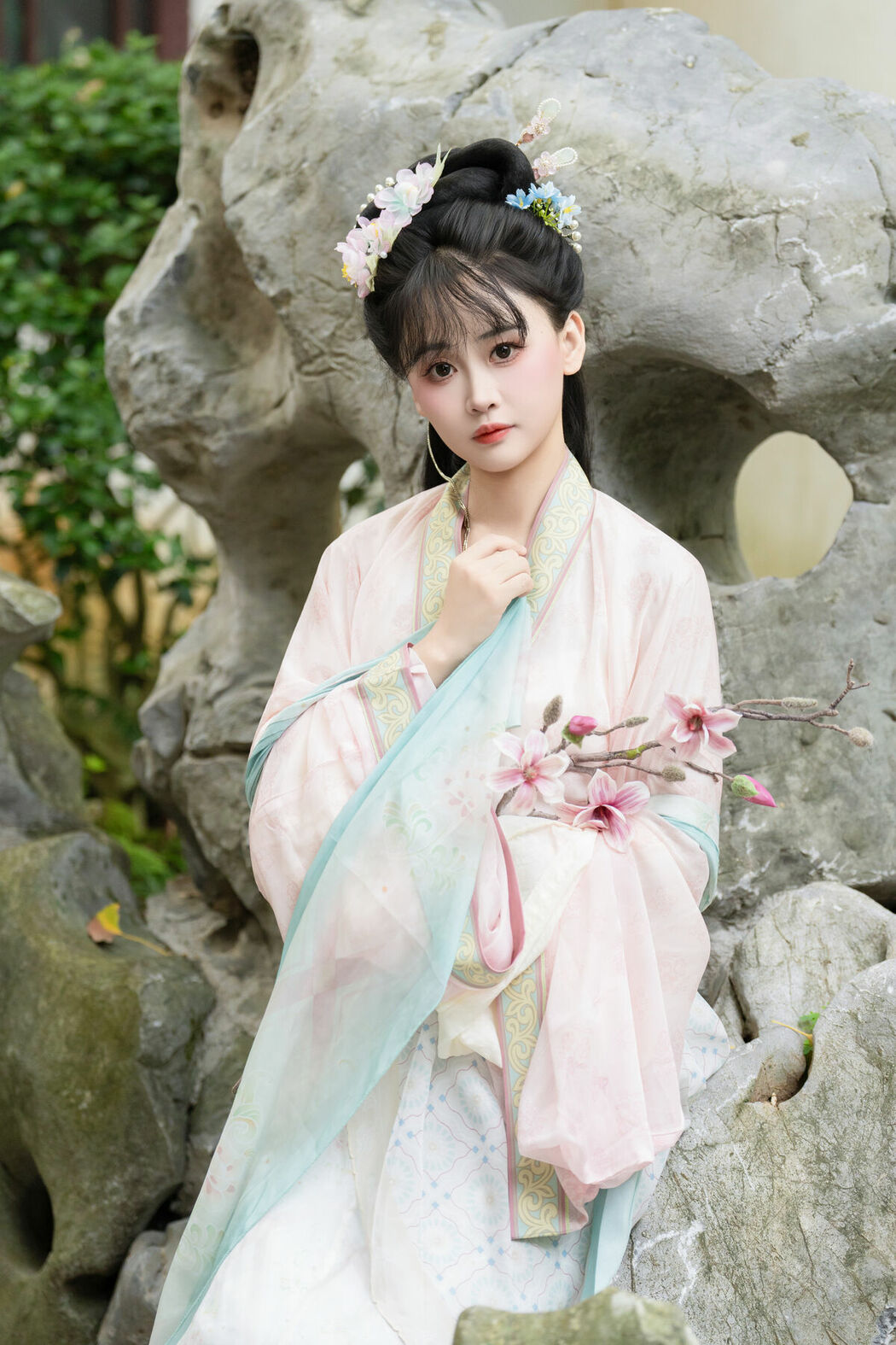 YiTuYu艺图语 Vol.10585 Jiao Yi Zhi Sui Sui (50P)