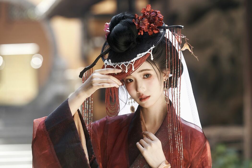 YiTuYu艺图语 Vol.10583 Yi Ming (14P)