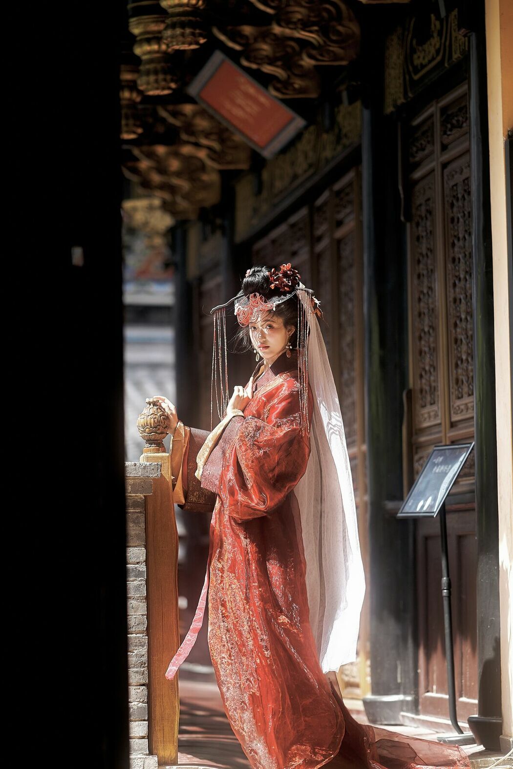 YiTuYu艺图语 Vol.10583 Yi Ming (14P)