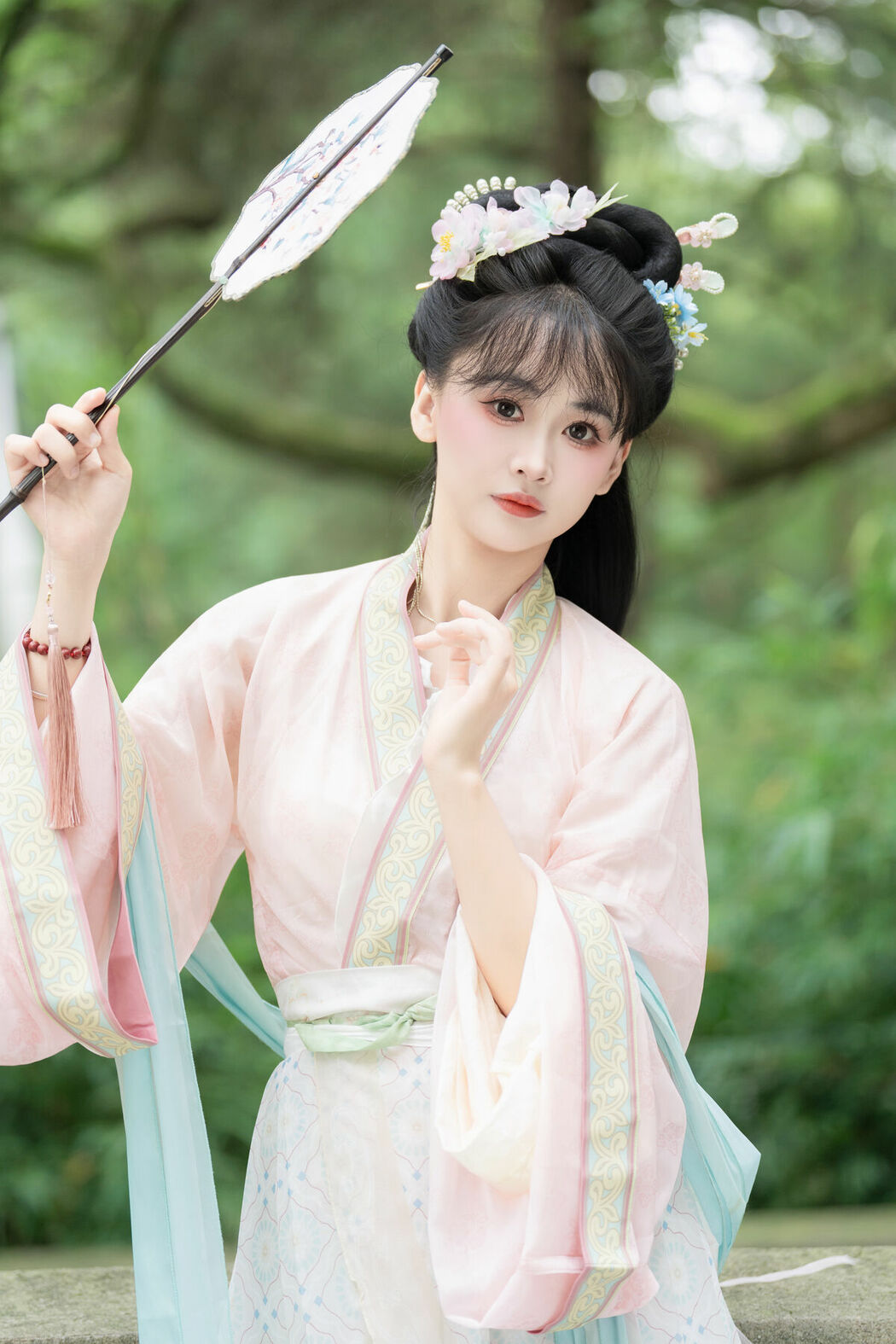 YiTuYu艺图语 Vol.10585 Jiao Yi Zhi Sui Sui (50P)