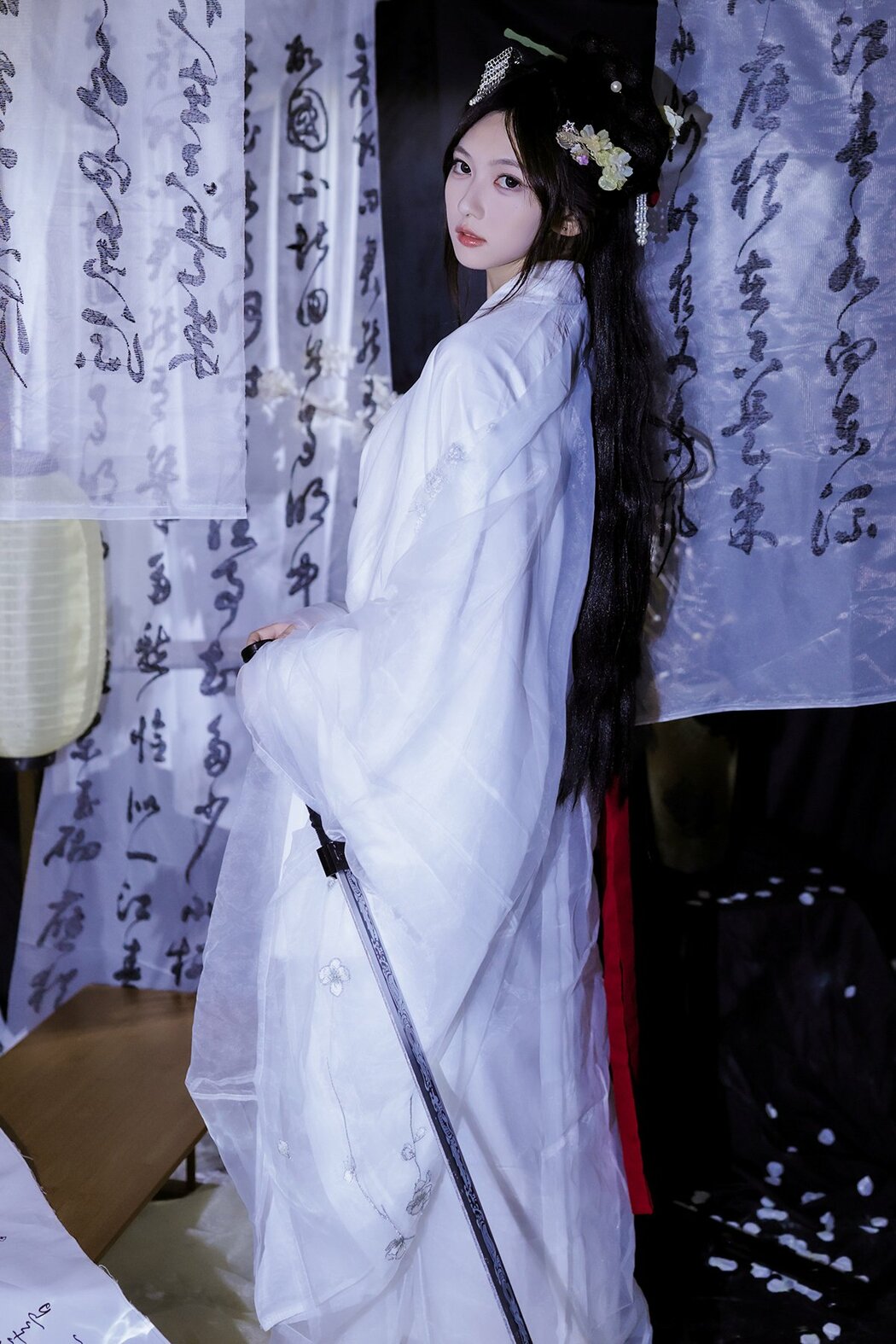 YiTuYu艺图语 Vol.10589 Gai Gai (25P) Cover Photo