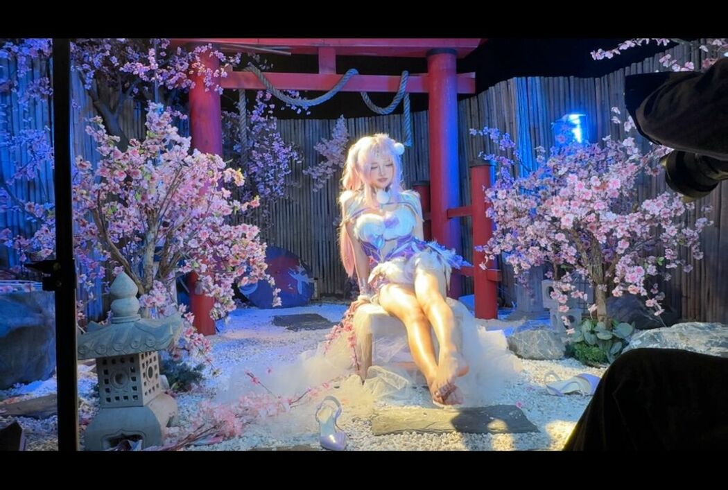 Coser@阿薰kaOri – 永劫无间-殷紫萍 (62P – 1V)