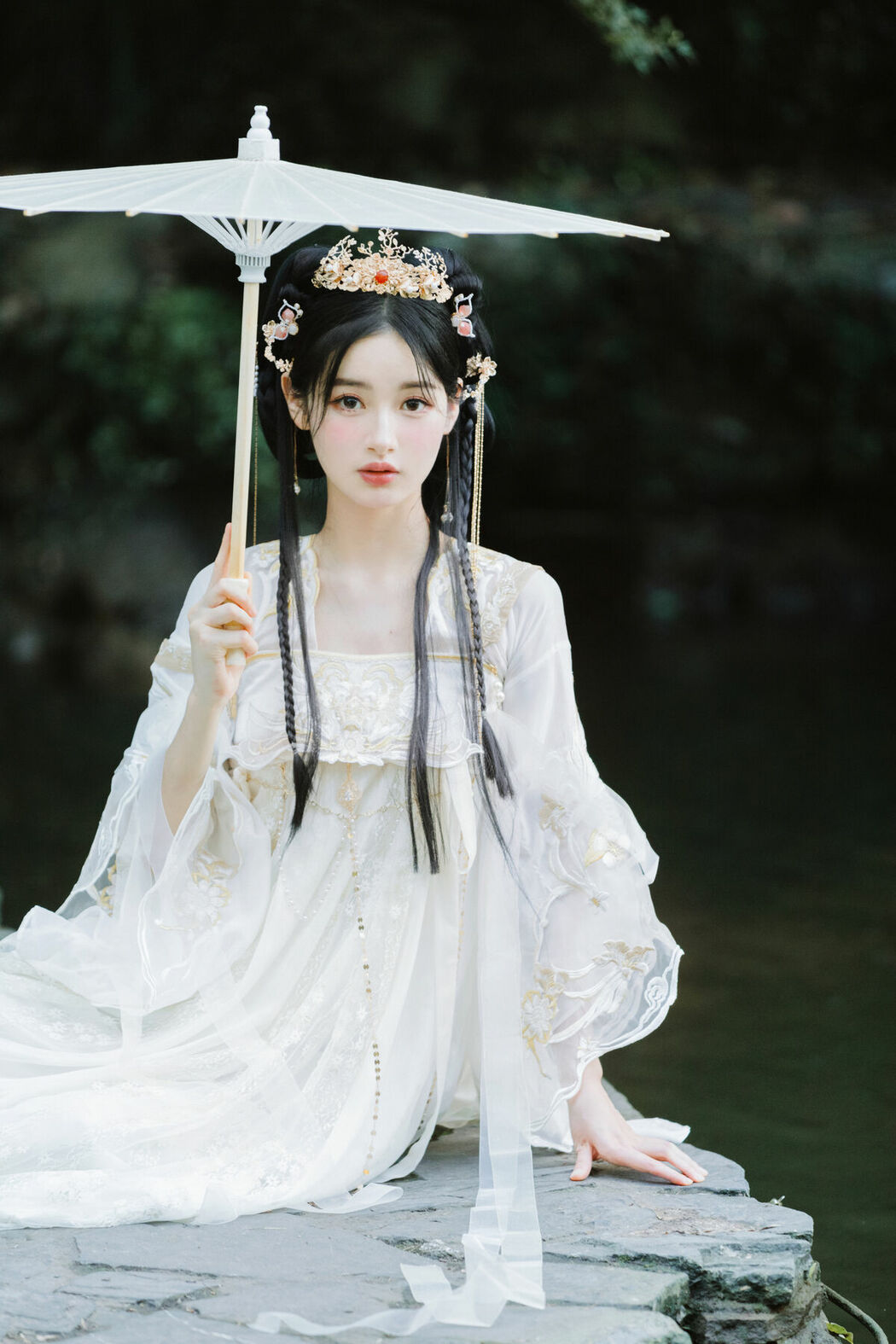 YiTuYu艺图语 Vol.10604 Yi Rui (32P)