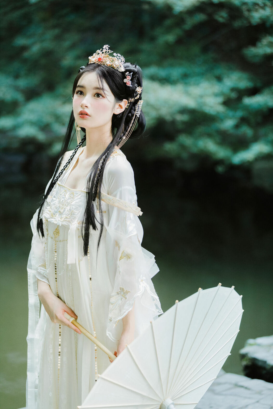 YiTuYu艺图语 Vol.10604 Yi Rui (32P)